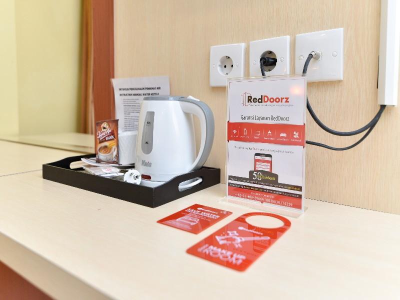 Reddoorz Plus Near Mall Bali Galeria 2 Ντενπασάρ Εξωτερικό φωτογραφία