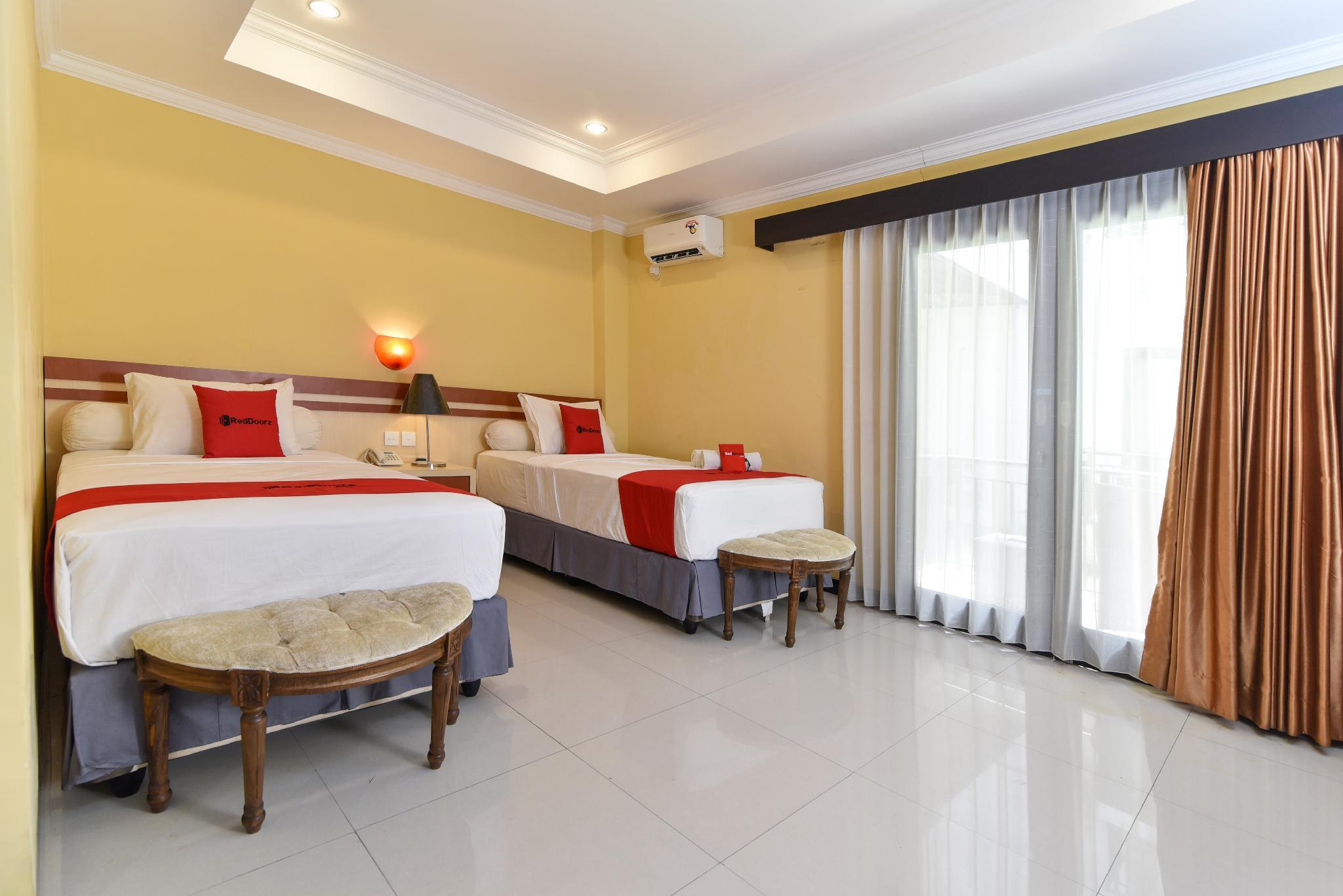 Reddoorz Plus Near Mall Bali Galeria 2 Ντενπασάρ Εξωτερικό φωτογραφία