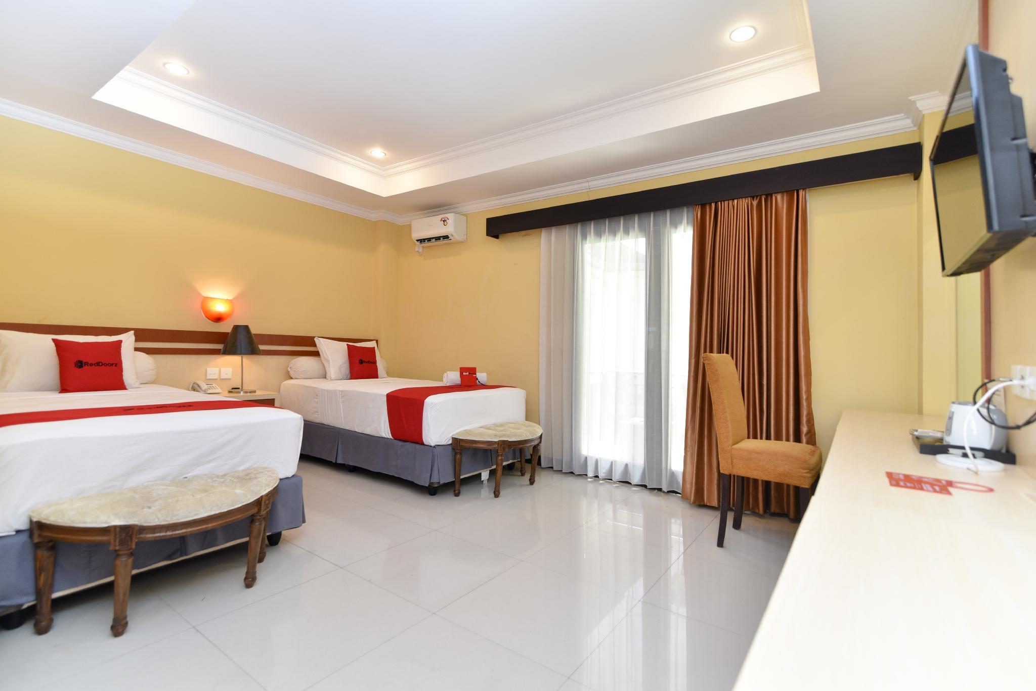 Reddoorz Plus Near Mall Bali Galeria 2 Ντενπασάρ Εξωτερικό φωτογραφία