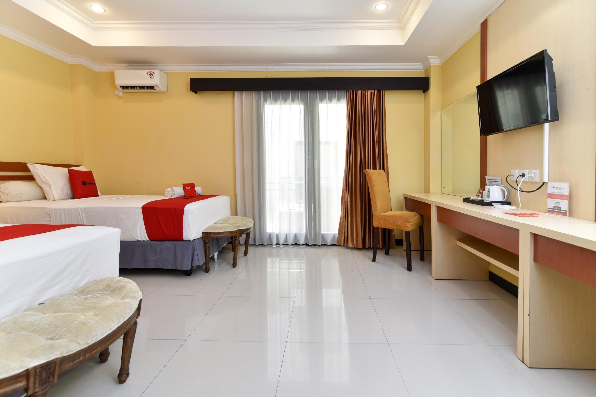 Reddoorz Plus Near Mall Bali Galeria 2 Ντενπασάρ Εξωτερικό φωτογραφία