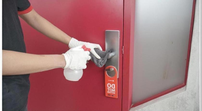 Reddoorz Plus Near Mall Bali Galeria 2 Ντενπασάρ Εξωτερικό φωτογραφία