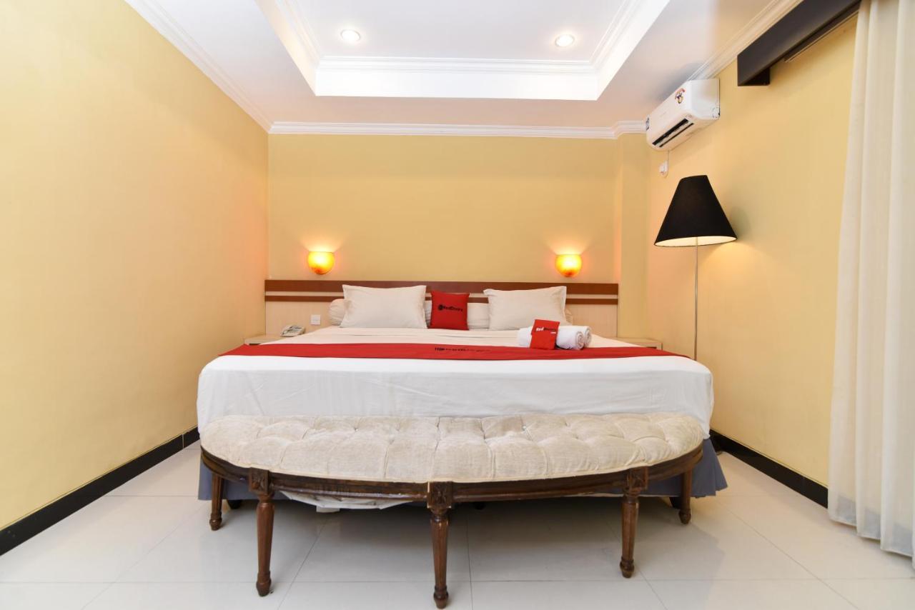 Reddoorz Plus Near Mall Bali Galeria 2 Ντενπασάρ Εξωτερικό φωτογραφία