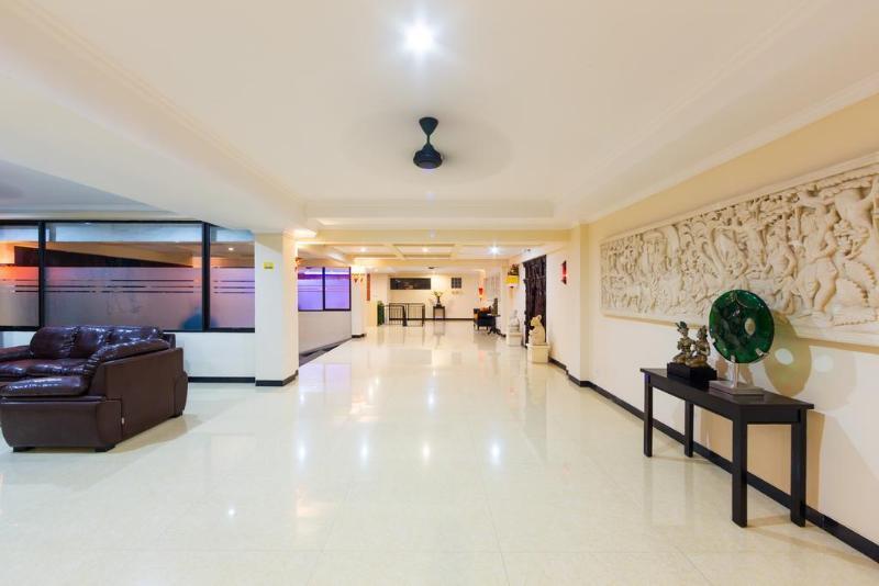 Reddoorz Plus Near Mall Bali Galeria 2 Ντενπασάρ Εξωτερικό φωτογραφία